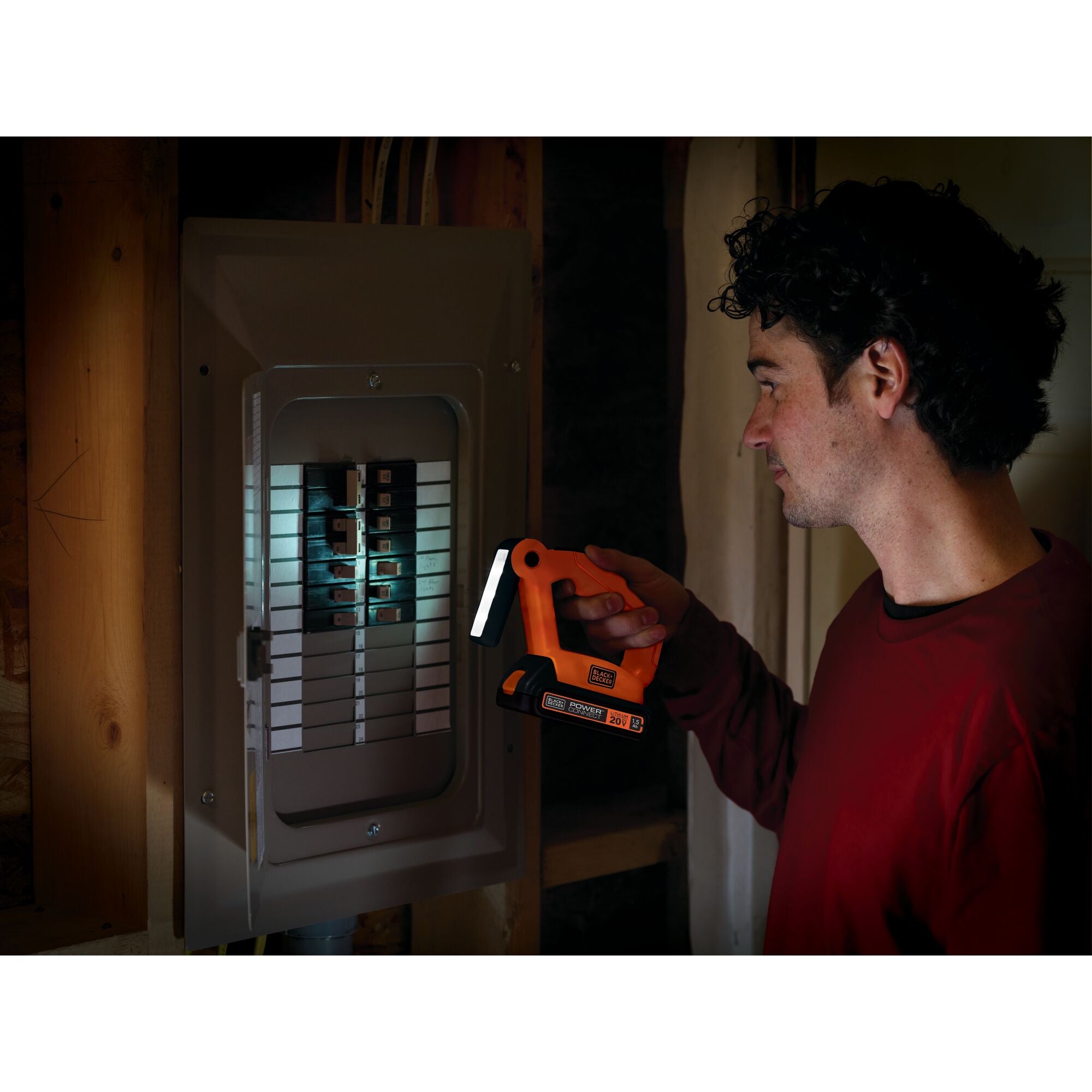 black-decker-20v-max-lithium-flashlight-bare-tool-battery-and-charger-not-includ image 2