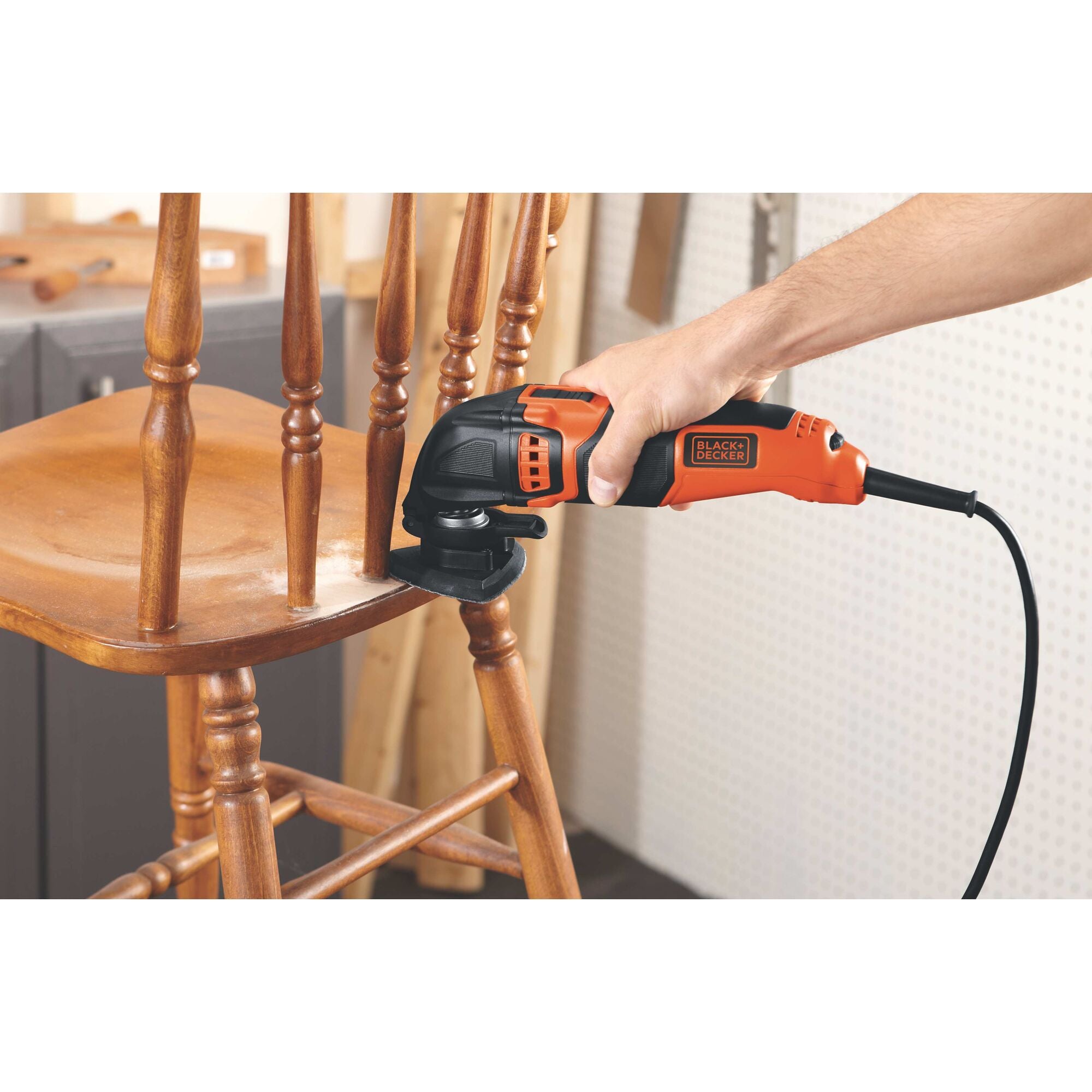 black-decker-oscillating-multi-tool-variable-speed-2-5-amp-series image 2