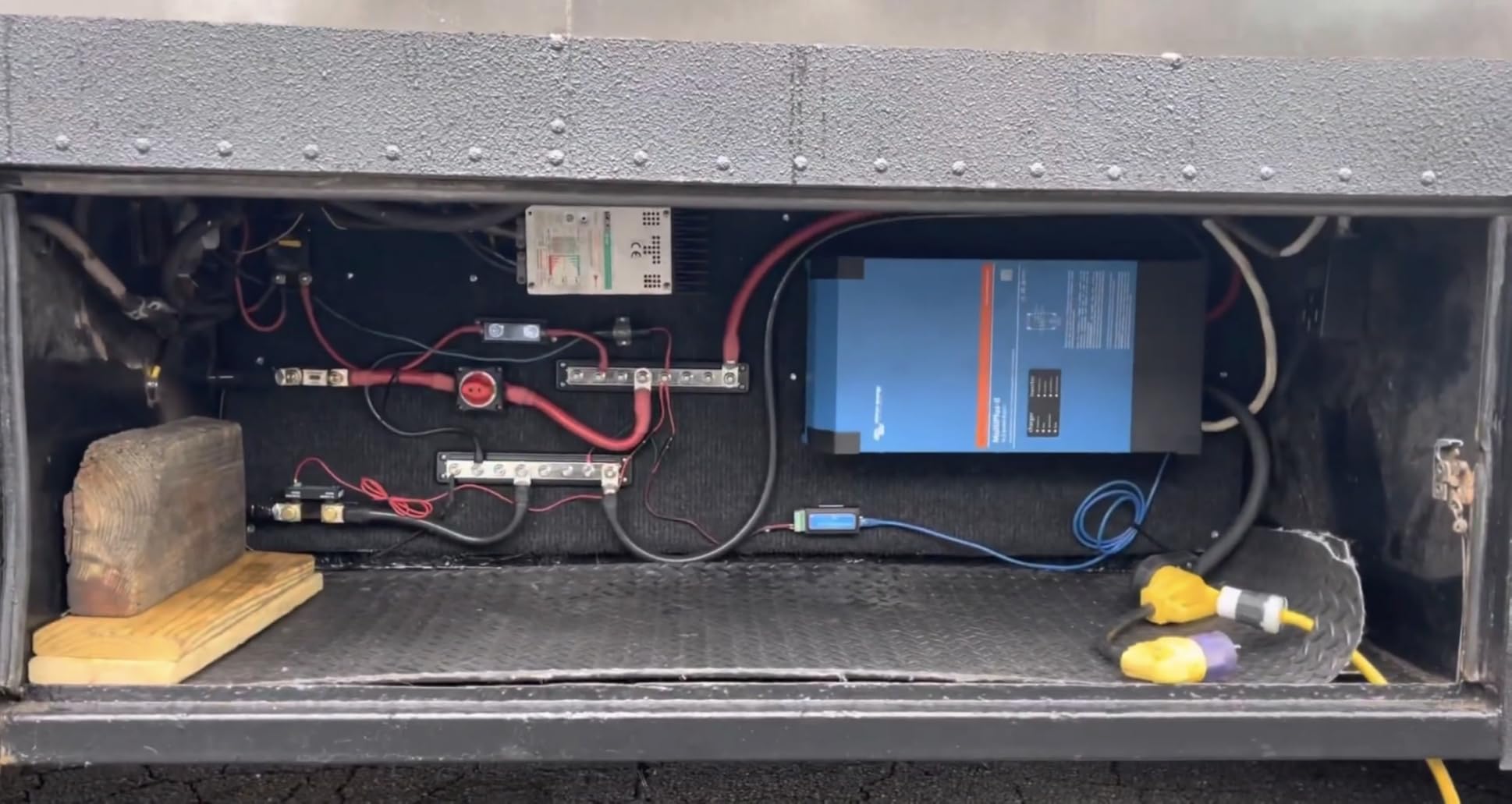Great inverter, but complex install