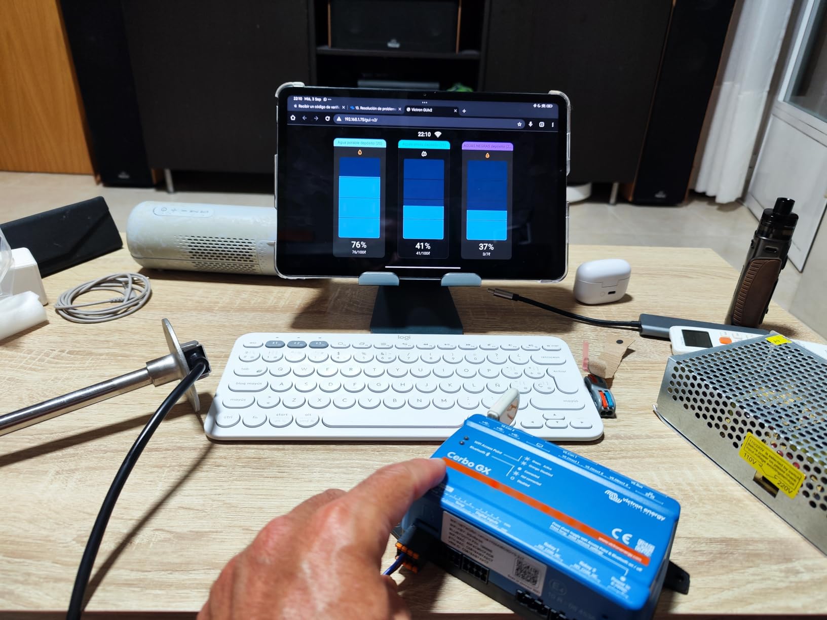 Excellent monitoring hub