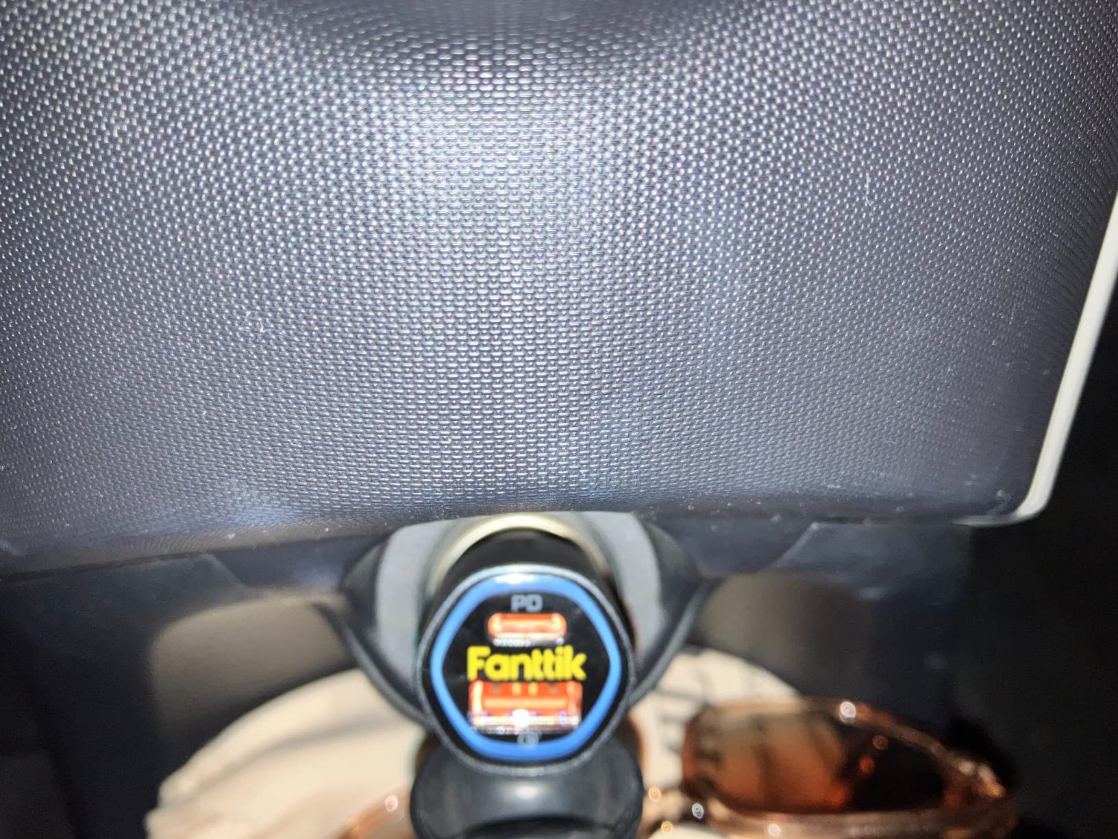 Works well, but gets warm