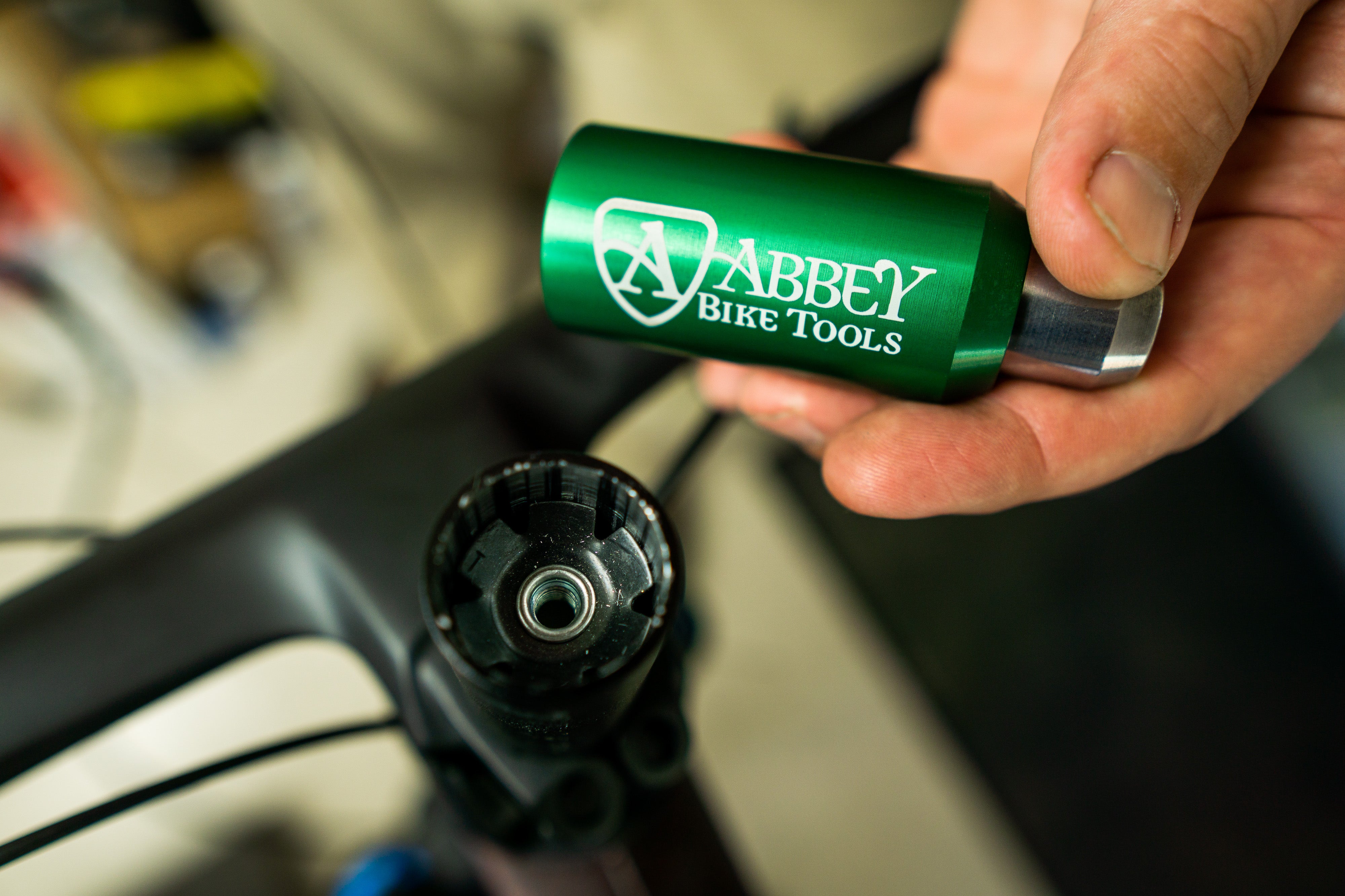 abbey-bike-tools-star-nut-setter image 4