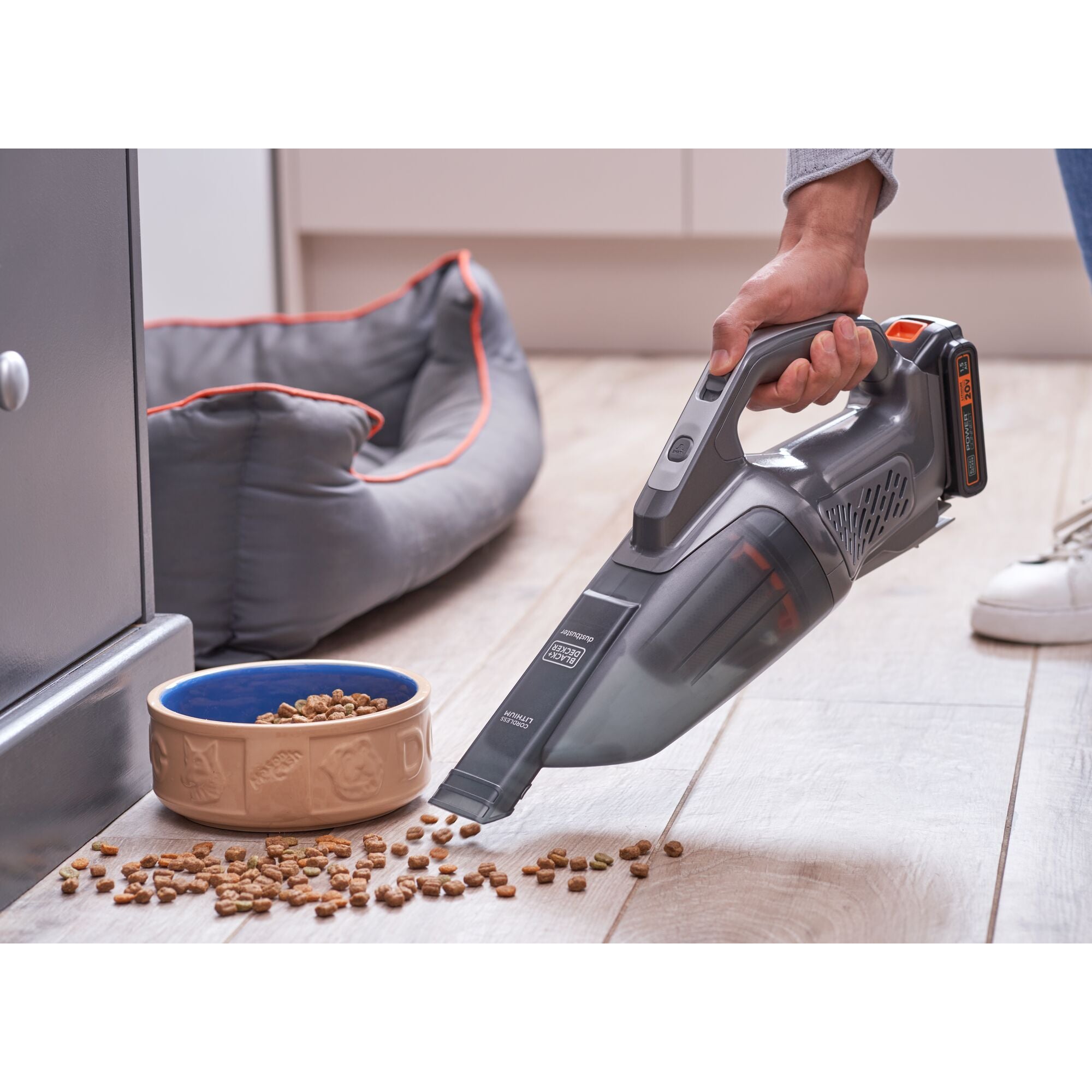 black-decker-dustbuster-powerconnect-cordless-handheld-vacuum-removable-battery- image 3