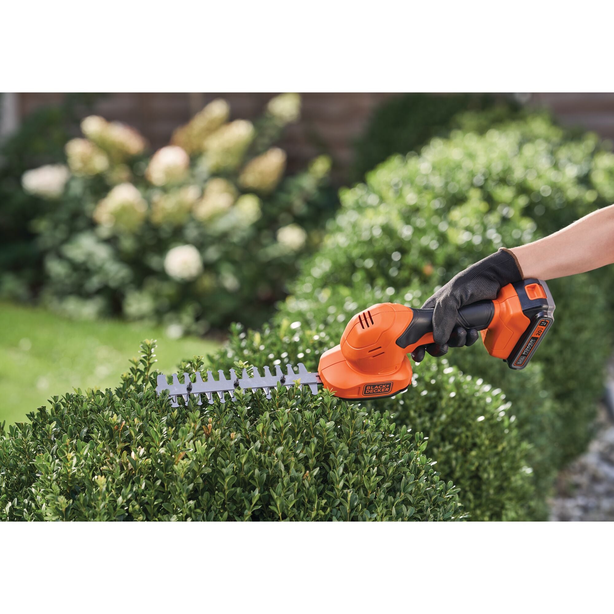black-decker-20v-max-powerconnect-3-8-inch-cordless-shear-shrubber-battery-and-c image 3