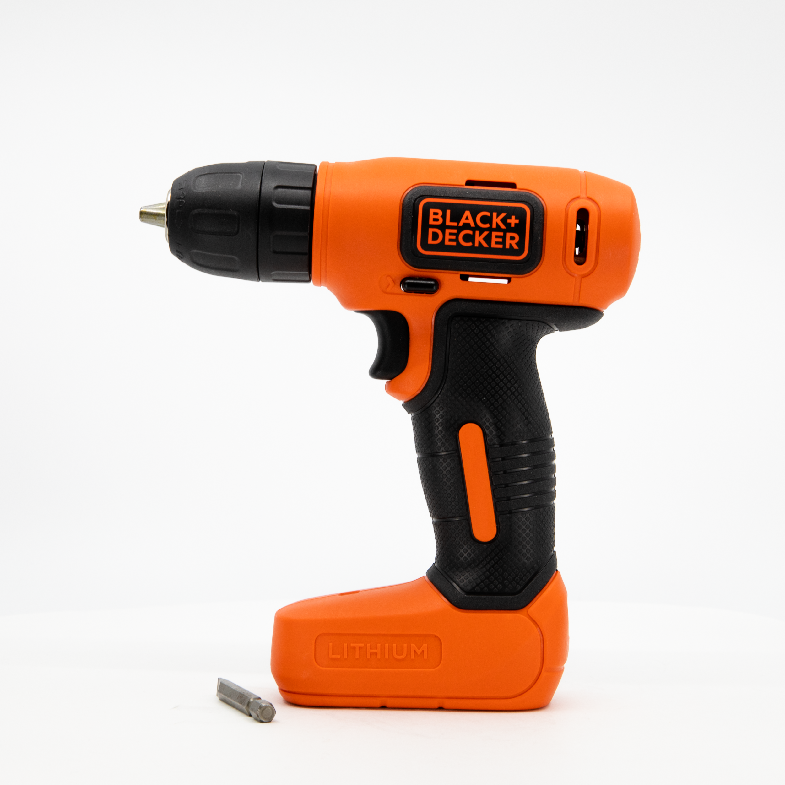 black-decker-8v-max-cordless-drill-driver-with-keyless-chuck-best-seller image 3