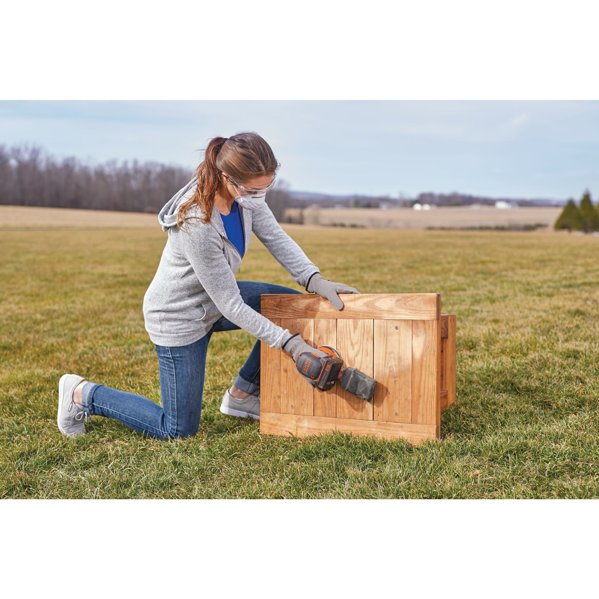 black-decker-20v-max-powerconnect-cordless-random-orbital-sander-battery-and-cha image 4