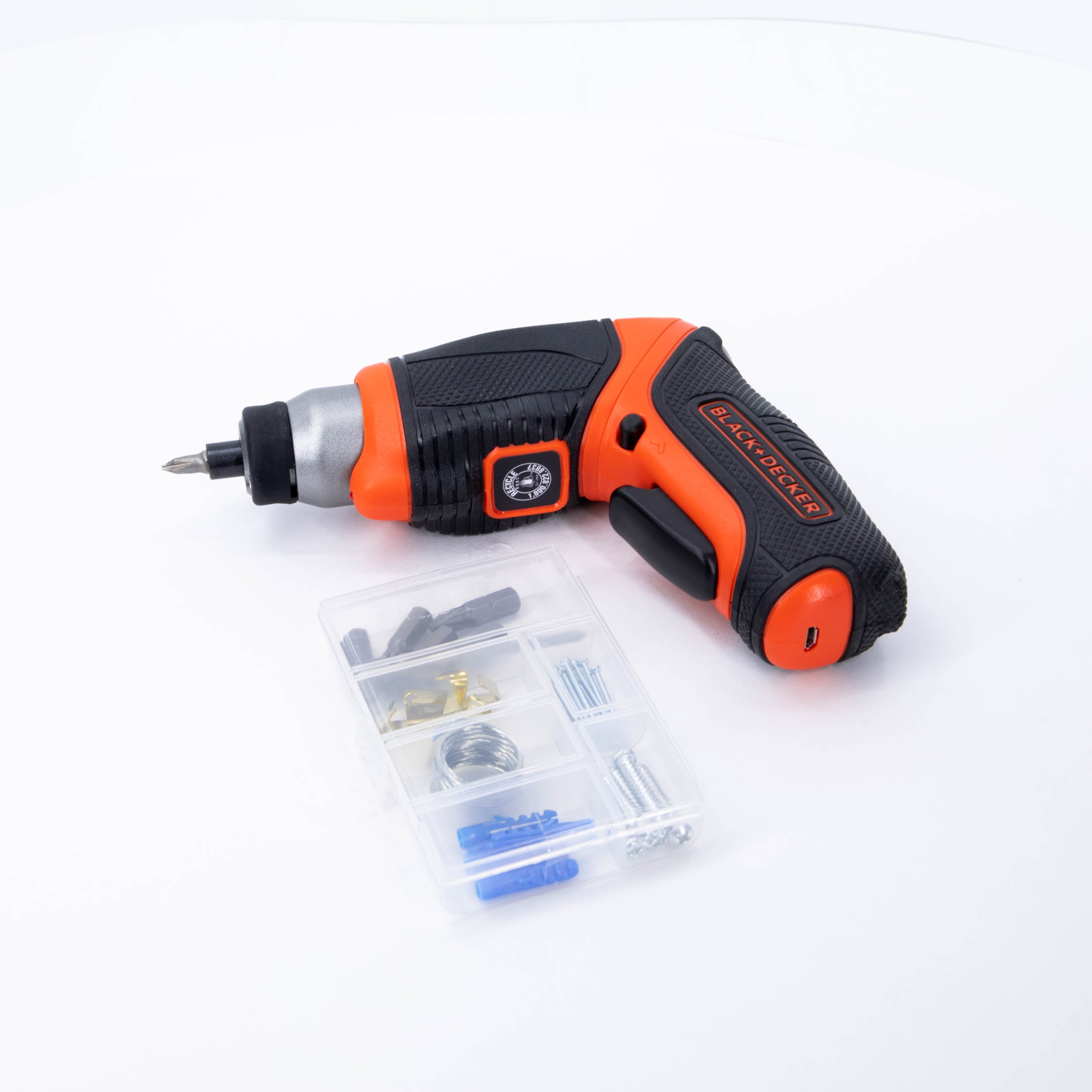 black-decker-4v-max-cordless-screwdriver-with-picture-hanging-kit image 7