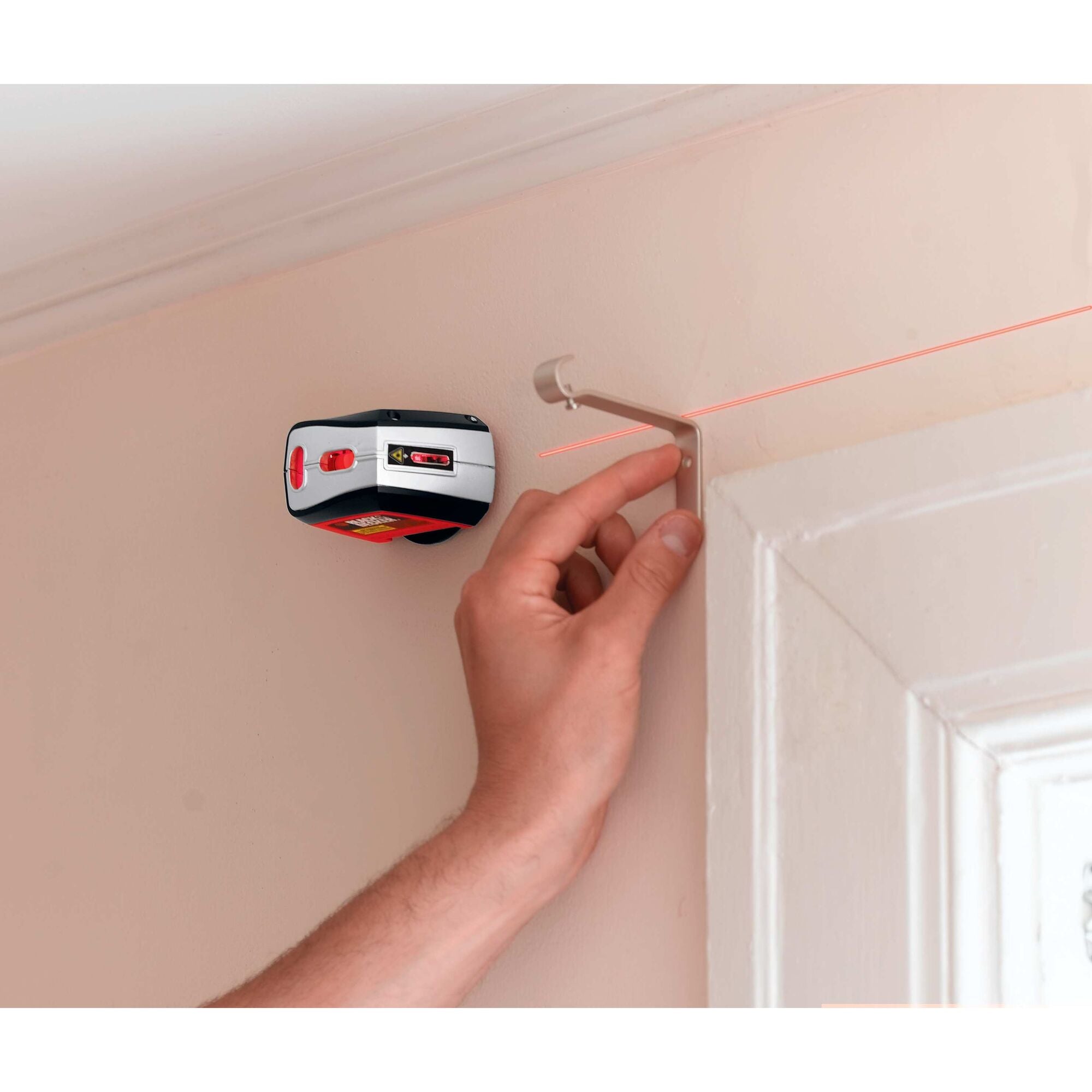 black-decker-laser-level-with-360-degree-rotating-wall-attachment-2-bubble-vials image 2