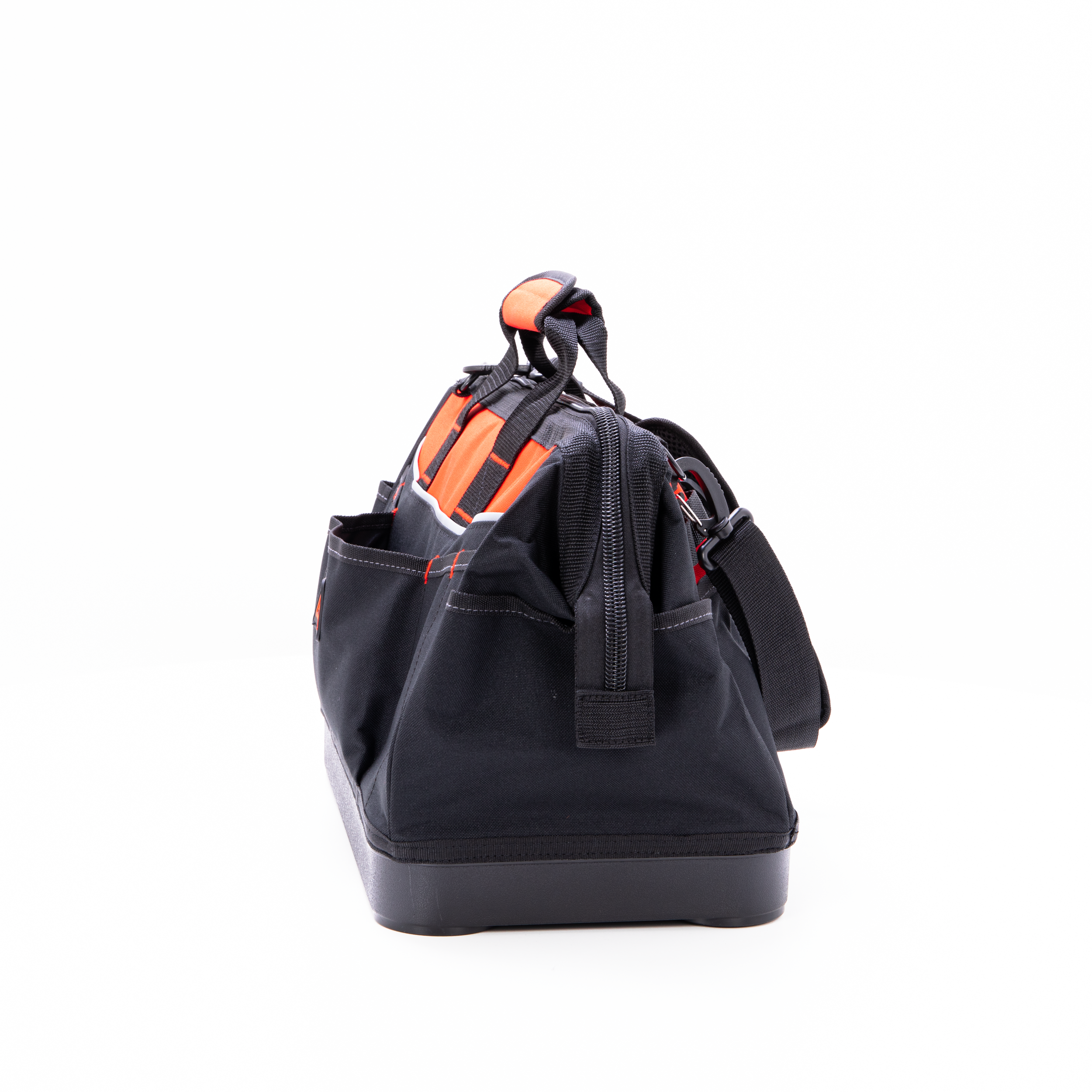 black-decker-16-inch-wide-mouth-tool-bag-with-6-interior-loops-and-multiple-pock image 6
