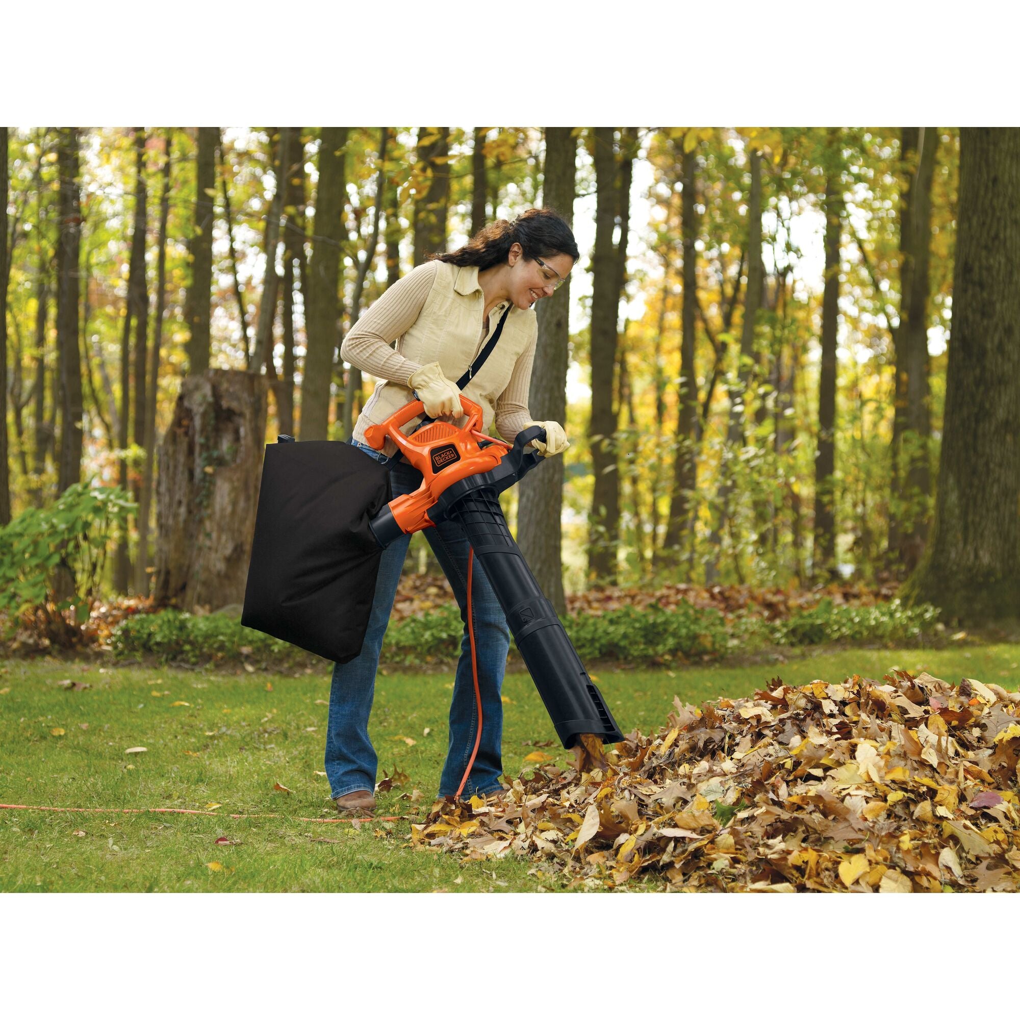 black-decker-12-amp-3-in-1-electric-blower-vacuum-mulcher-230-mph image 2