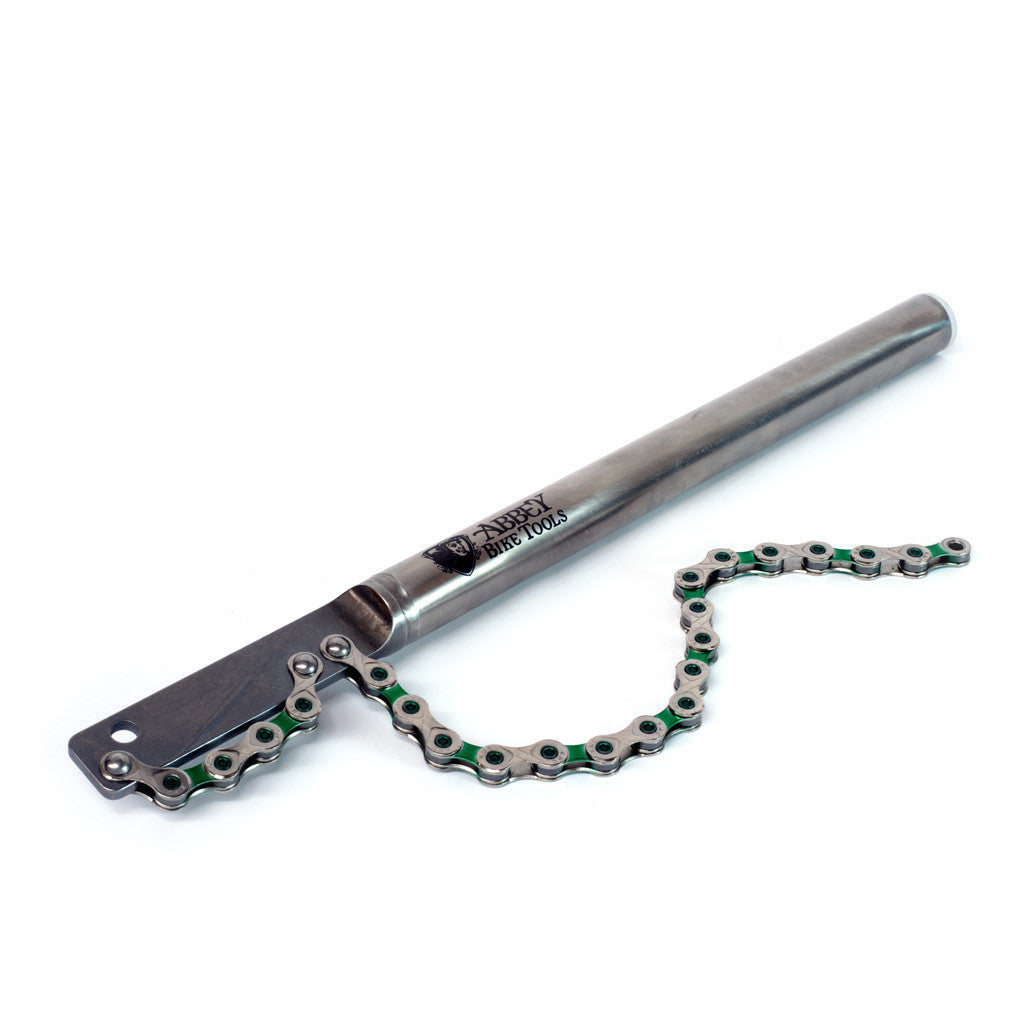 abbey-bike-tools-whip-it-chain-whip-for-cassette-removal-with-integrated-crombie image 1