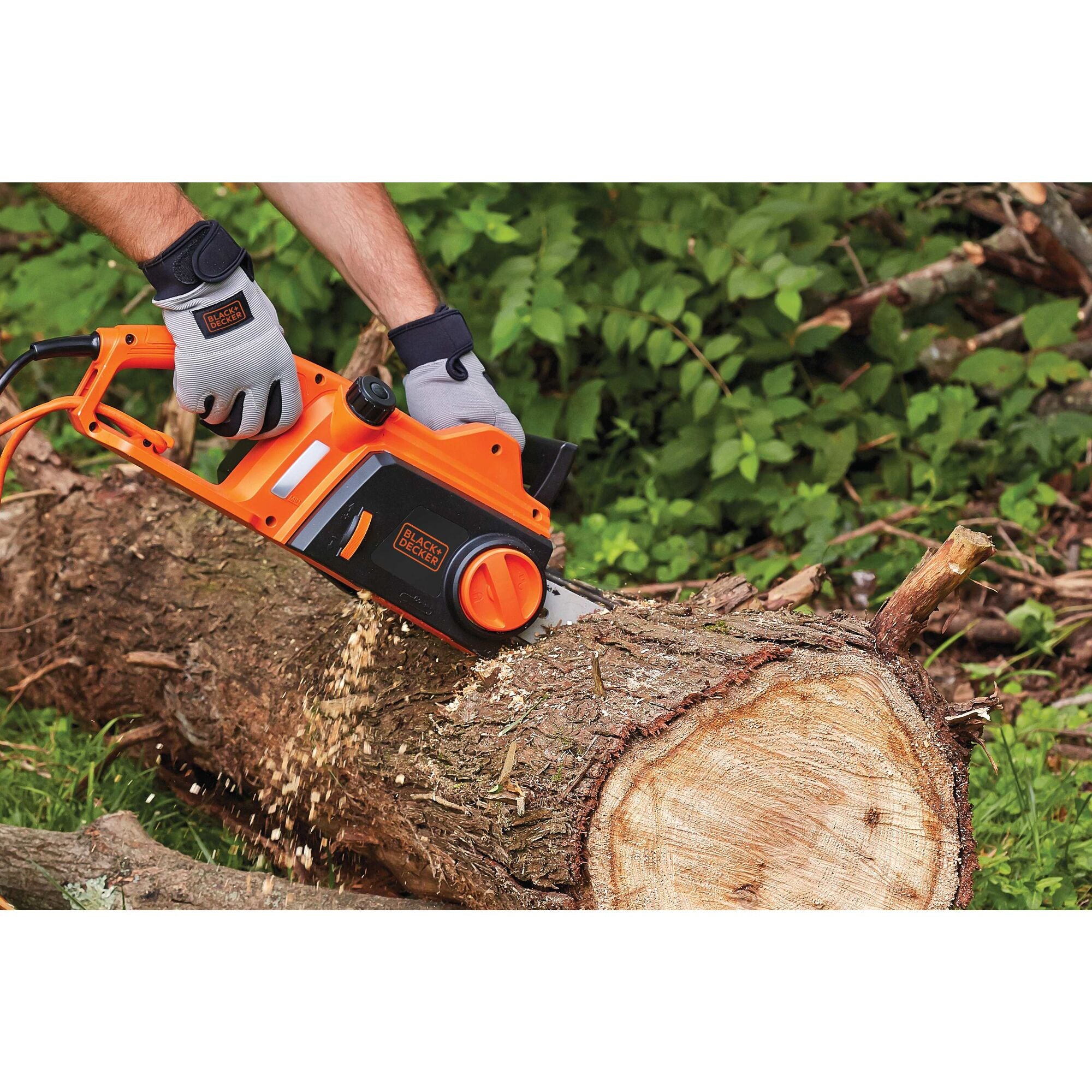 black-decker-16-inch-12-amp-electric-chainsaw image 2