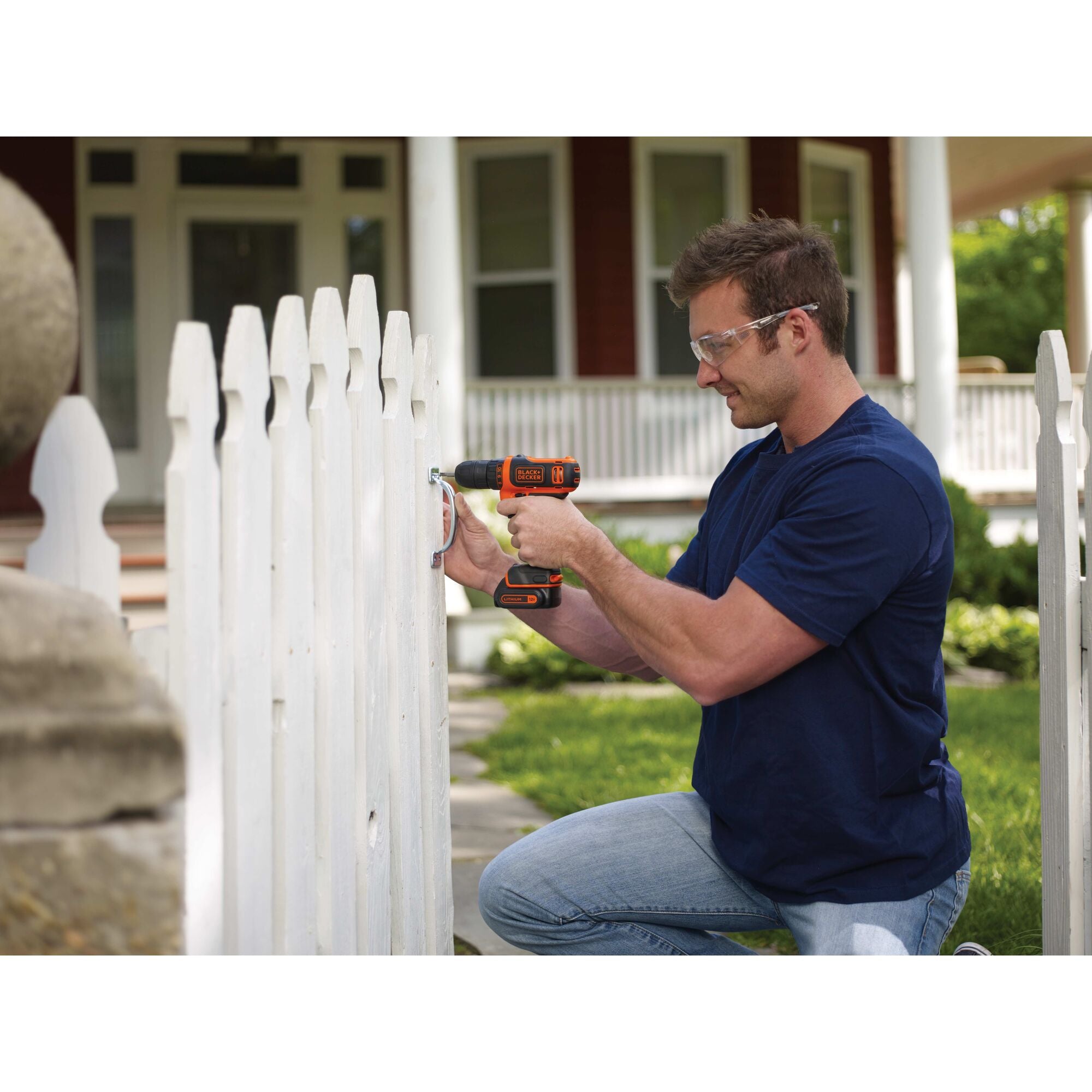 black-decker-12v-max-cordless-drill-driver-with-59-piece-project-kit-and-tool-ba image 3