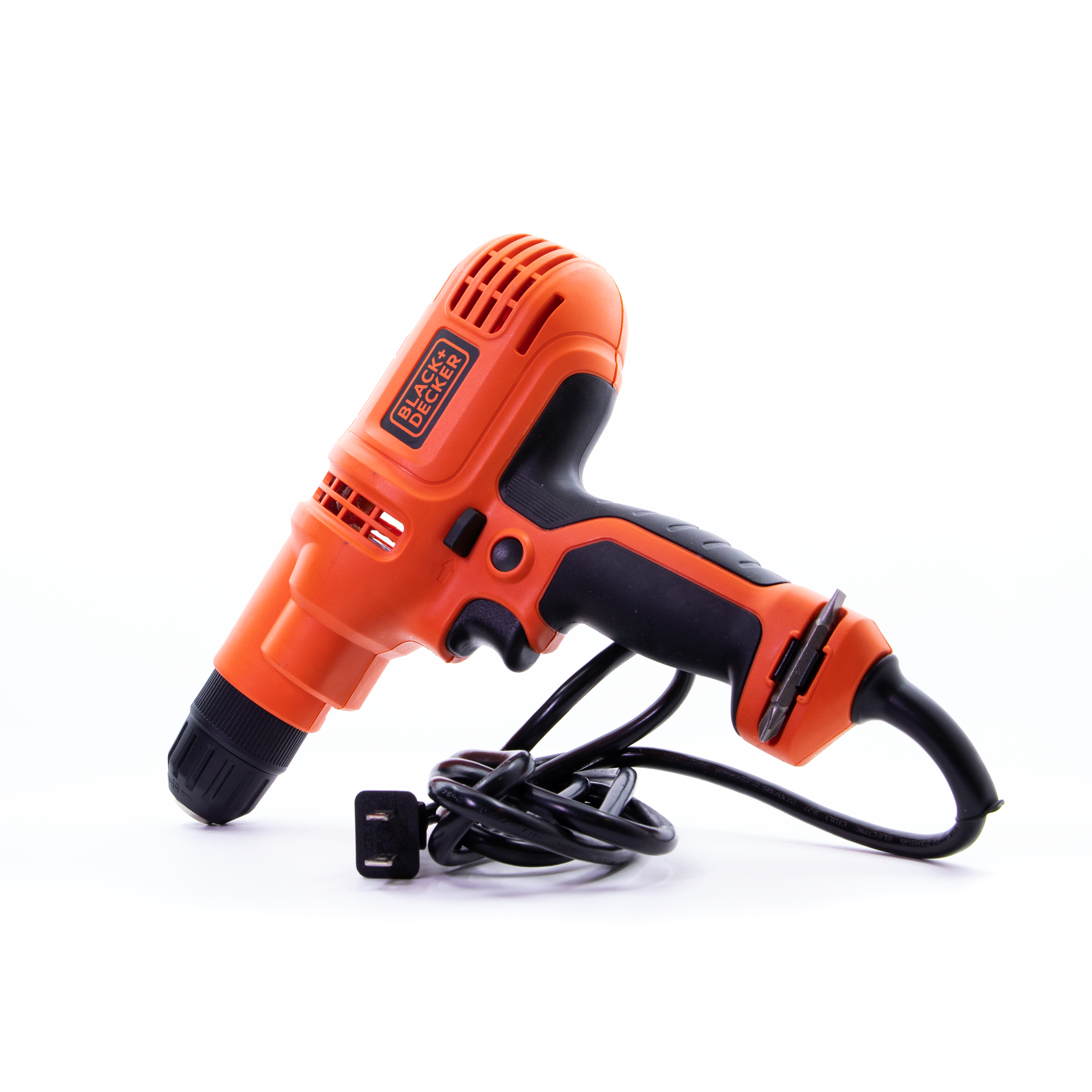 black-decker-5-5-amp-3-8-inch-corded-drill-driver image 6
