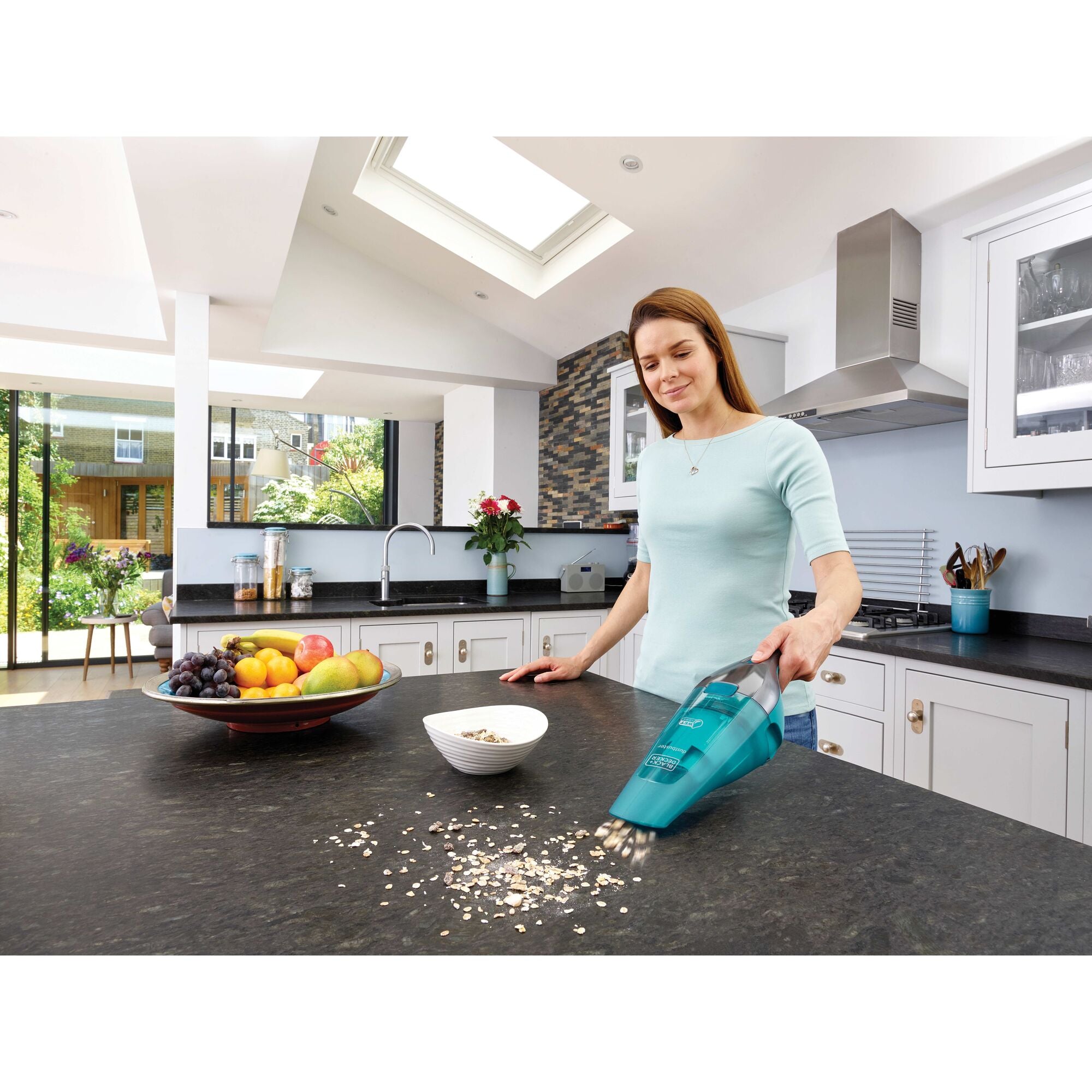 black-decker-dustbuster-quickclean-cordless-wet-dry-handheld-vacuum-turquoise image 2