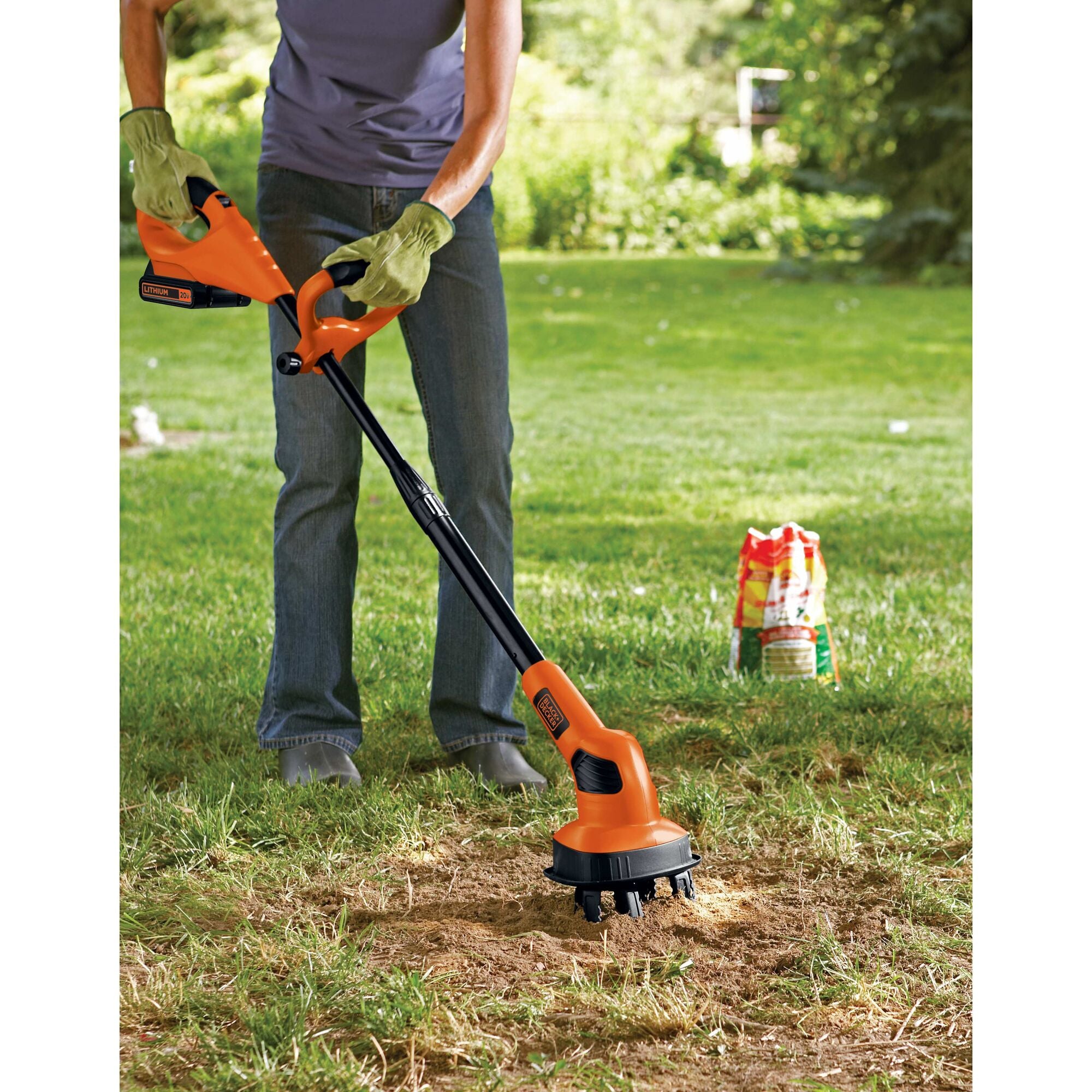 black-decker-20v-max-powerconnect-cordless-garden-cultivator image 3