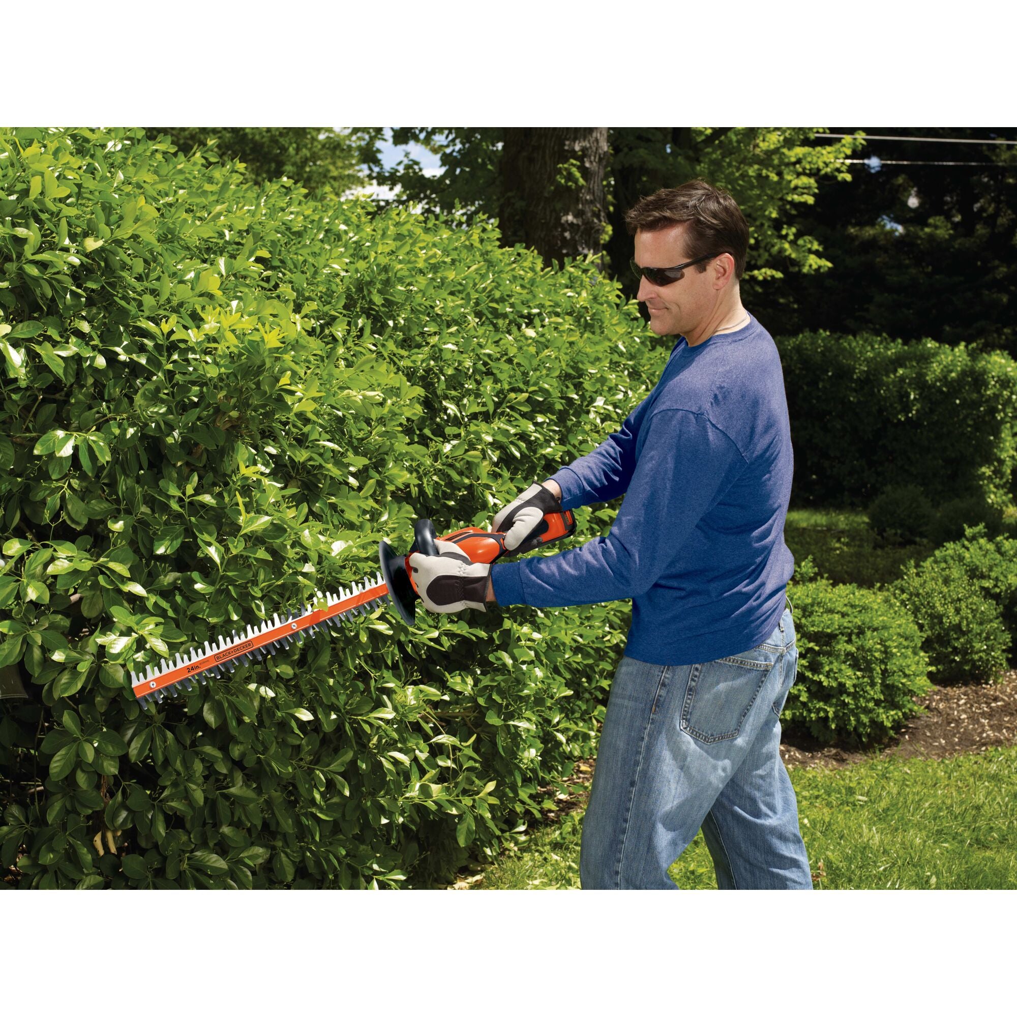 black-decker-40v-max-cordless-24-inch-hedge-trimmer-tool-only image 2