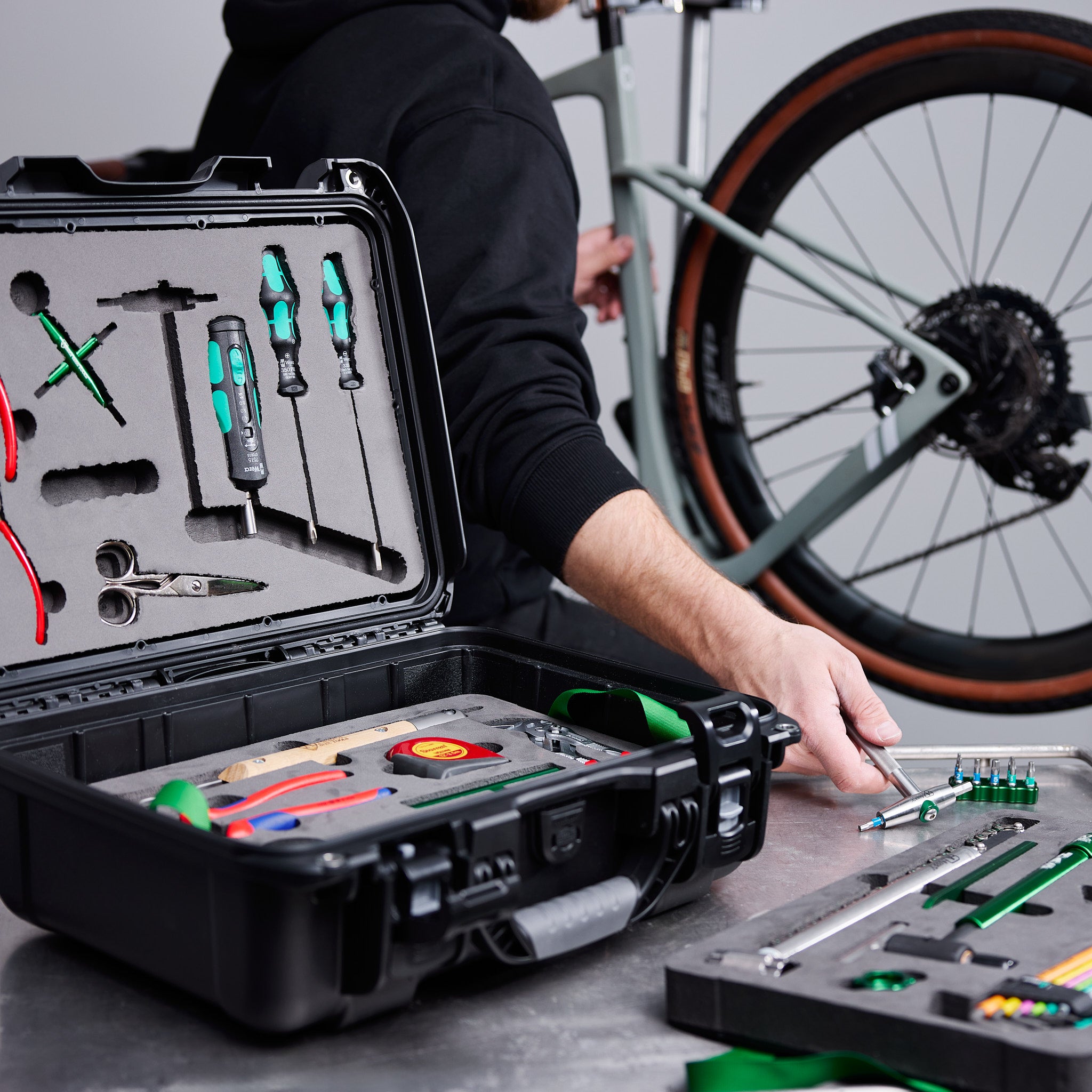abbey-bike-tools-team-issue-toolbox-v2 image 3